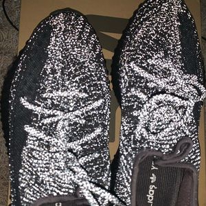 yeezy boost 350 v2 full reflective